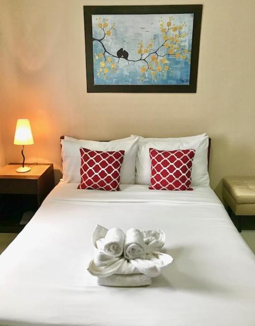 Residenciale Boutique Apartments Манила Экстерьер фото