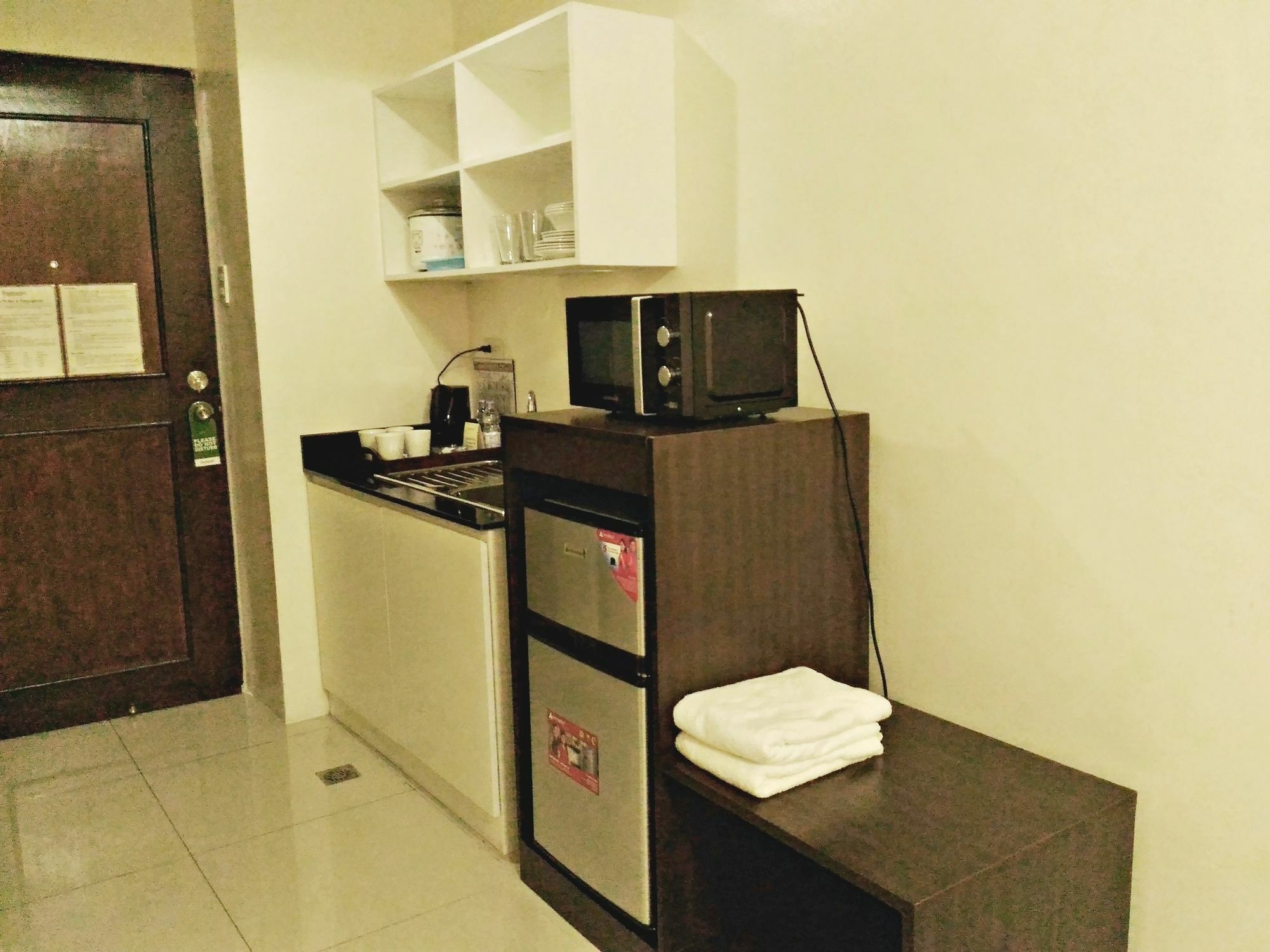 Residenciale Boutique Apartments Манила Экстерьер фото