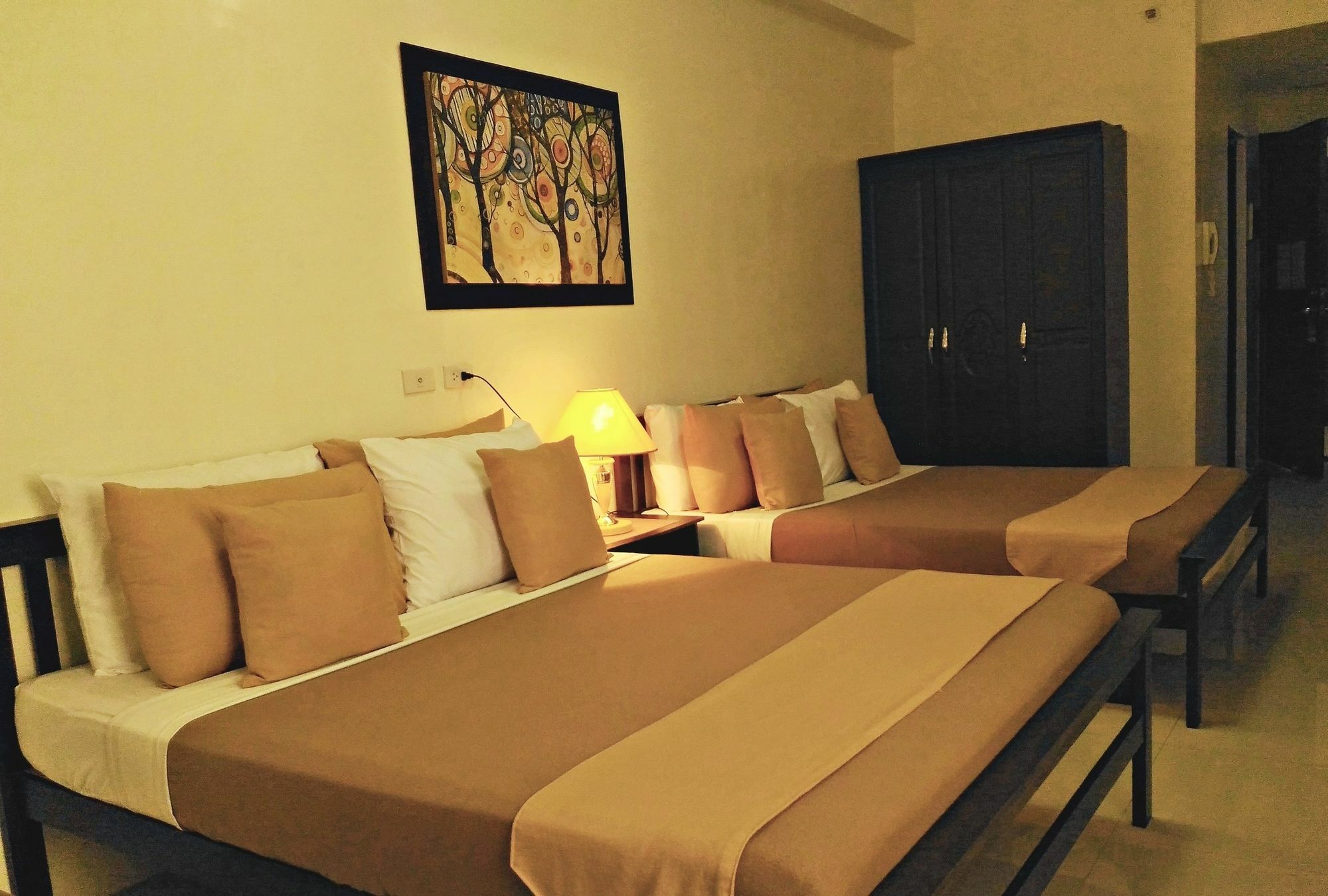 Residenciale Boutique Apartments Манила Экстерьер фото